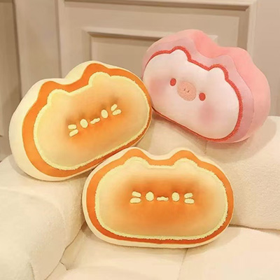 ぬいぐるみクッション